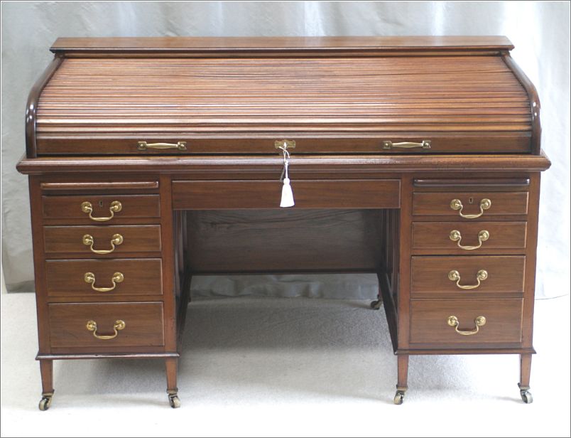 4011 Antique Walnut Roll Top Desk (7)